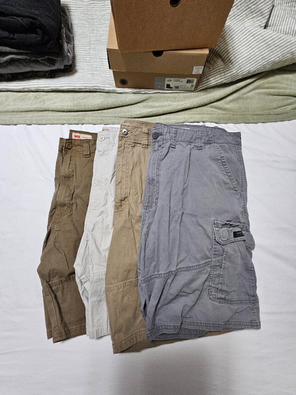 4 Pairs Men's Wrangler Cargo Shorts Size 44